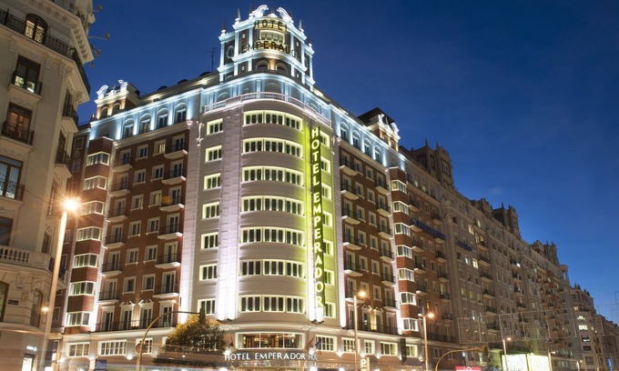 Centro Hotel | Hotel Emperador