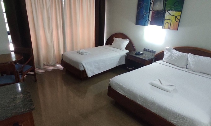 Valencia Hotel | Hotel Emperador