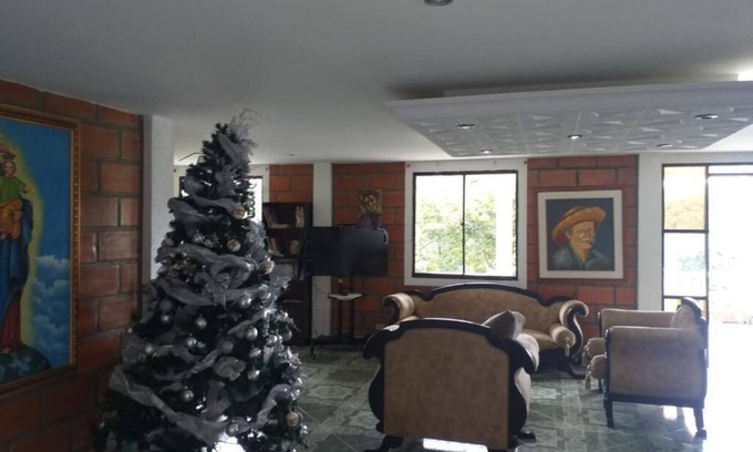 Marinilla Casa | Hotel Gran Peñol Eventos y Hospedajes