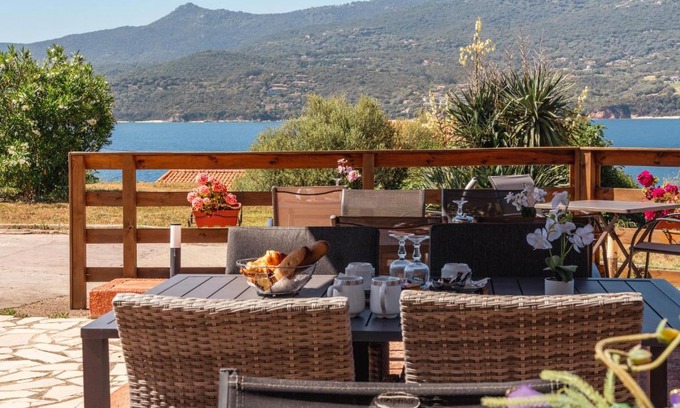 Propriano Cama Y Desayuno | Hotel Hibiscus