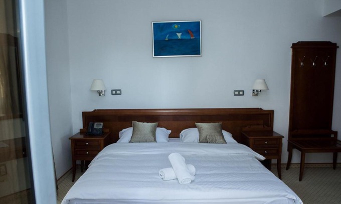Ljubuski Hotel | Hotel Hum