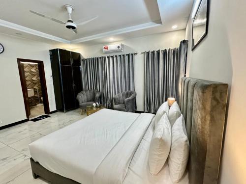 F-7 Sector Hotel | Hotel in Islamabad