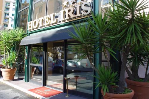 Quarto dei Mille Hotel | Hotel Iris