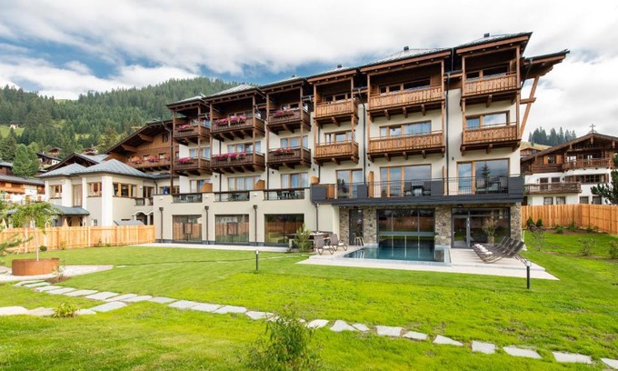 Konigsleiten Hotel | Hotel Königsleiten Vital Alpin