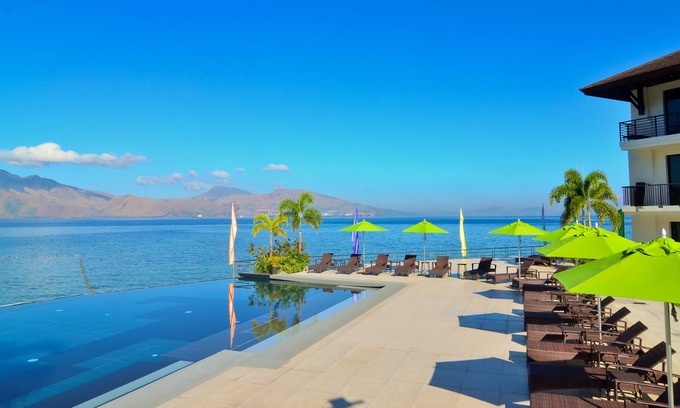 Morong Complejo | Hotel Kamana Sanctuary Resort and Spa
