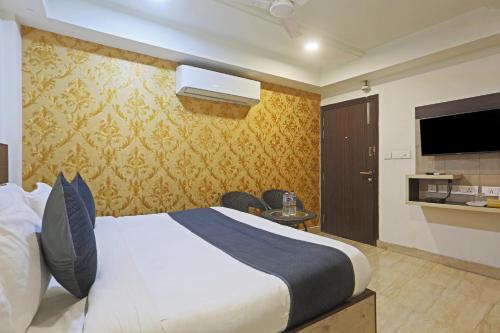 Aerocity Hotel | Hotel Kiara Grand - Near Mahipalpur Main Market