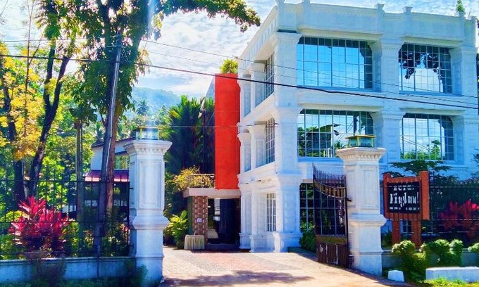 Ruwanwella Hotel | Hotel Kingland
