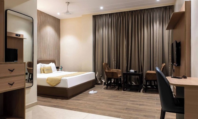 Raipur Hotel | Hotel Kingsway Continental Raipur