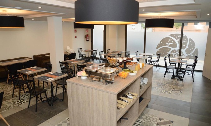 L'Escala Hotel | Hotel L´Escala Centre