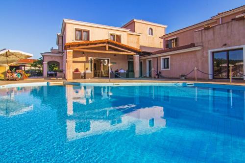 Arbatax Hotel | Hotel La Perla
