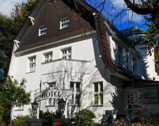 Steglitz-Zehlendorf Casa | Hotel Landhaus Schlachtensee