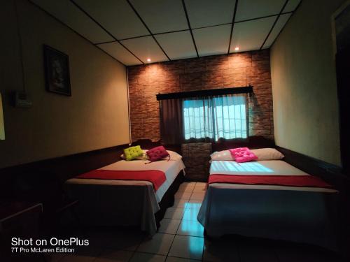 Santa Ana Casa | HOTEL LATlNO en Santa Ana