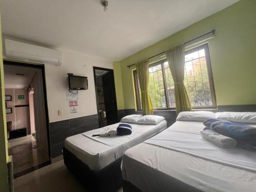 Laureles Hotel | Hotel Laureles Home