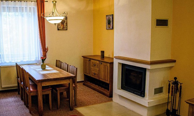 Stara Lesna Apartamento | Hotel Lesna - Apartment Privileged with Garden & Terrace
