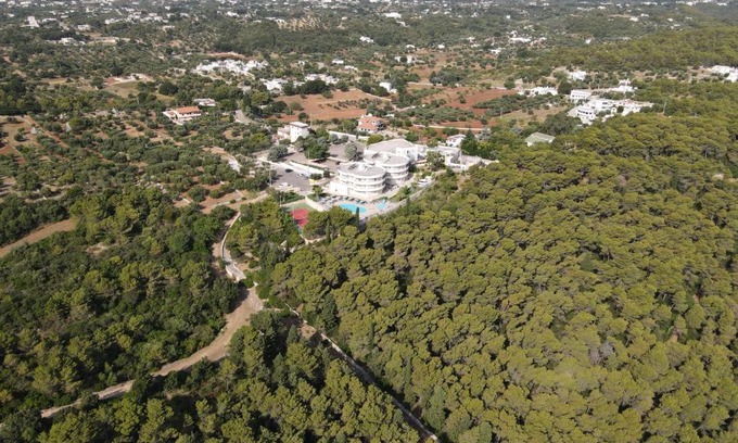 Cisternino Hotel | Hotel Lo Smeraldo