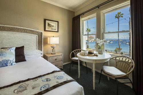 Avalon Hotel | Hotel Mac Rae