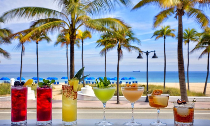 Central Beach Complejo | Hotel Maren Fort Lauderdale Beach, Curio Collection by Hilton