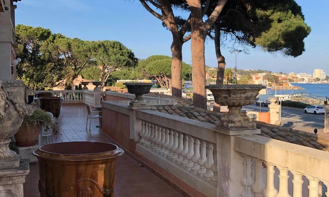 Sainte-Maxime Hotel | Hotel Martinengo