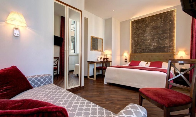 Rione III Colonna Hotel | Hotel Nazionale