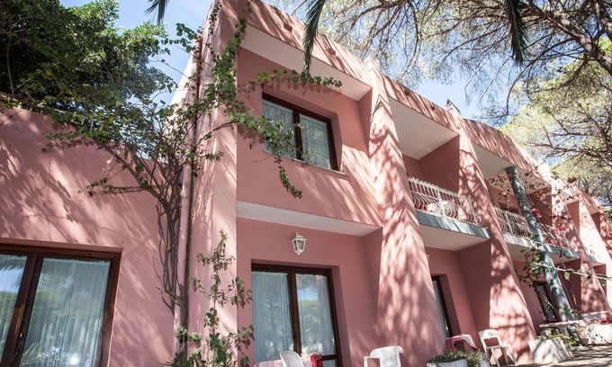Santa Margherita di Pula Hotel | Hotel New Barcavela