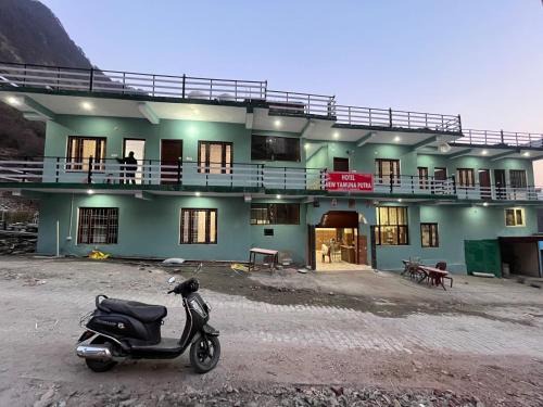 Kharsali Hotel | Hotel new yamuna Putra