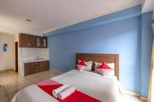 Cibubur Hotel | Hotel O Cibubur Near Cibubur Junction Formerly Comfort Residence