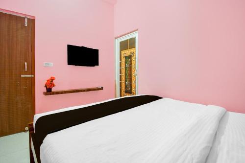 Bhubaneshwar Hotel | Hotel O Moon Guest House