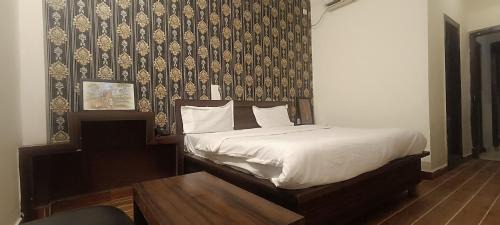 Rudrapur Hotel | Hotel O Raj Ambessy