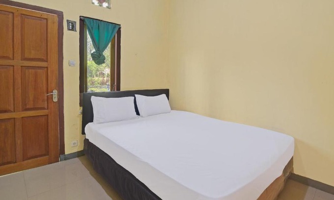 Tomohon Hotel | Hotel O Susupuan KostNearTaman Deki Lestari