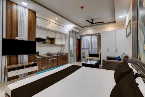 Noida Hotel | HOTEL O ZOOM LUXURY STAY