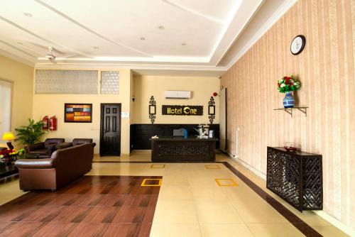 Multan Hotel | Hotel One Lalazar Multan