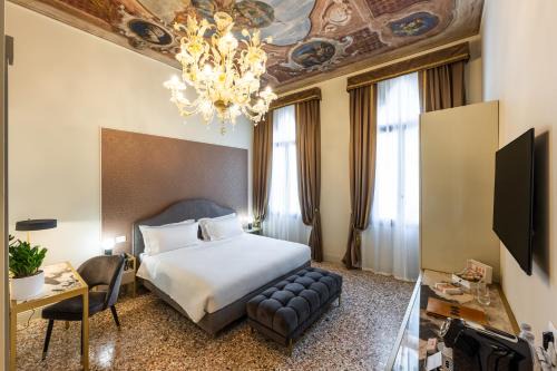 Castello Hotel | Hotel Palazzina Sardi