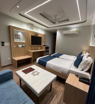 Karol Bagh Hotel | Hotel Paras