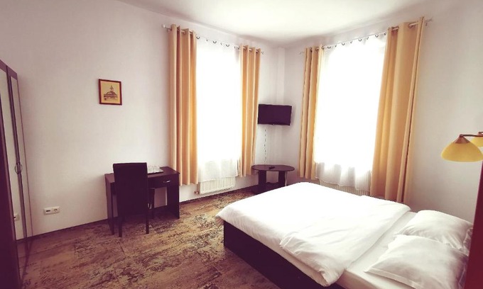 Busteni Hotel | Hotel Paraul Rece