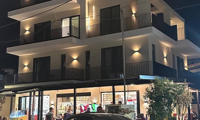 Ksamil Hotel | Hotel Parid