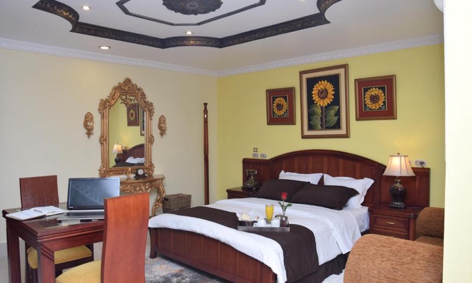 Esmeraldas Hotel | Hotel Perla Verde