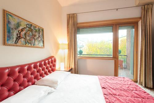 Cassino Hotel | Hotel Piazza Marconi