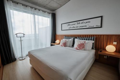 Praia da Vitoria Hotel | Hotel Praia Marina by RIDAN Hotels