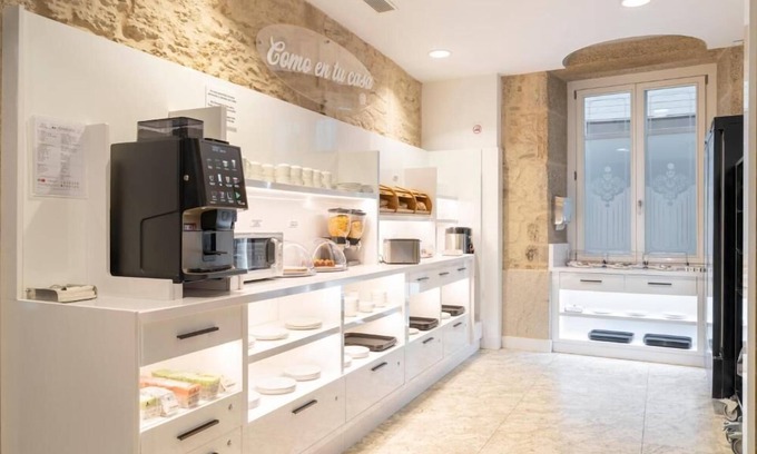 Santiago de Compostela Historic Centre Hotel | Hotel Praza Quintana