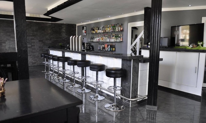 Brechtorf Hotel | Hotel Rühen, 24 Stunden Check in, kostenfreie Parkplätze