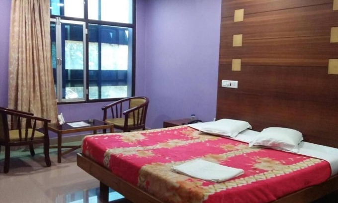 Koraput Cama Y Desayuno | HOTEL RAJ RESIDENCY