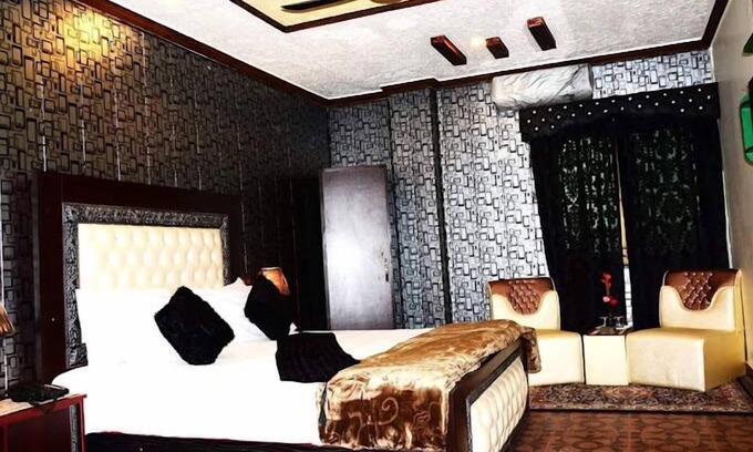 Lahore Hotel | Hotel Ravi View & Restaurat