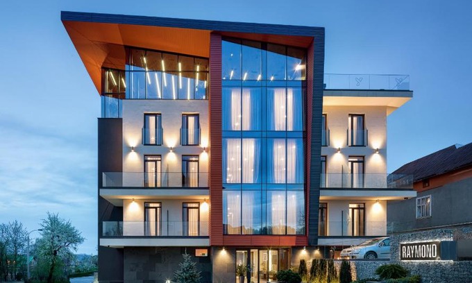 Truskavets Hotel | Hotel Raymond