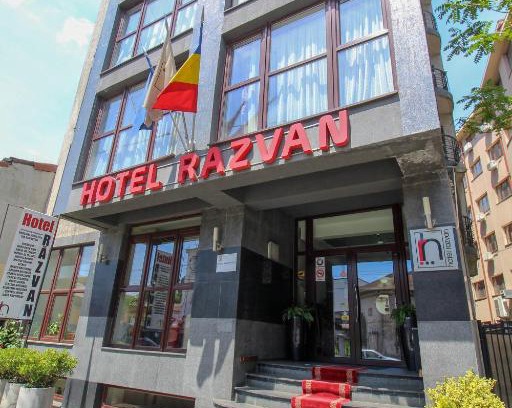 Bucharest Hotel | Hotel Razvan