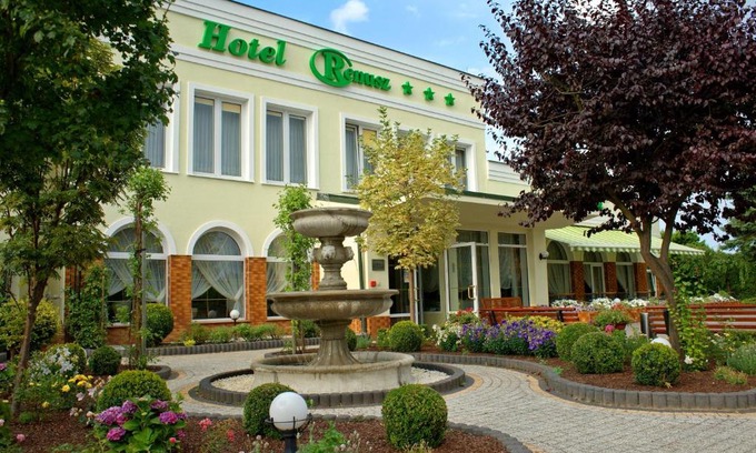 Wyspa Sobieszewska Hotel | Hotel Renusz