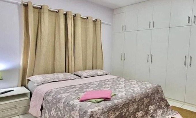 Flores Casa | Hotel Residencial Manaus Flores -quarto 5 - Banheiro Suíte