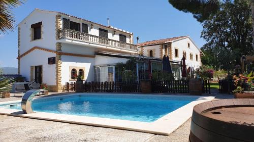 Banyeres del Penedes Casa | Hotel Restaurant El Bosc