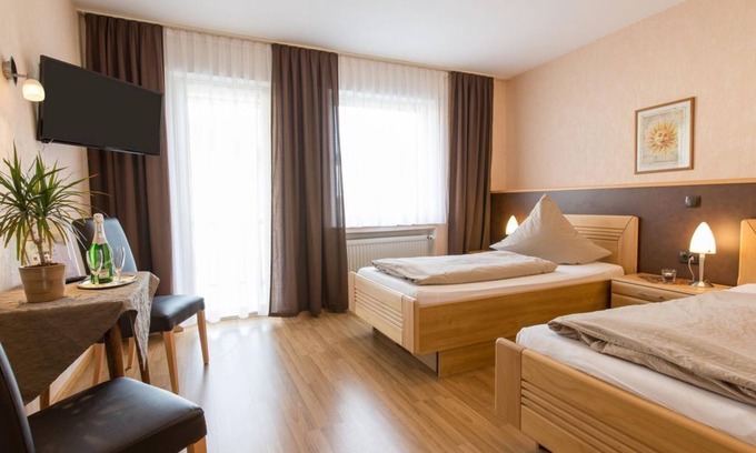 Kattenes Apartamento | Hotel-Restaurant Langen - Habitación doble ducha / WC