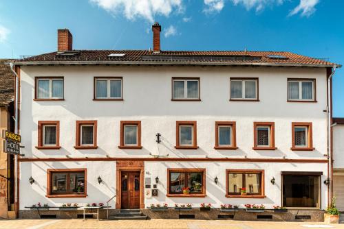 Steinwenden Casa | Hotel & Restaurant Raisch