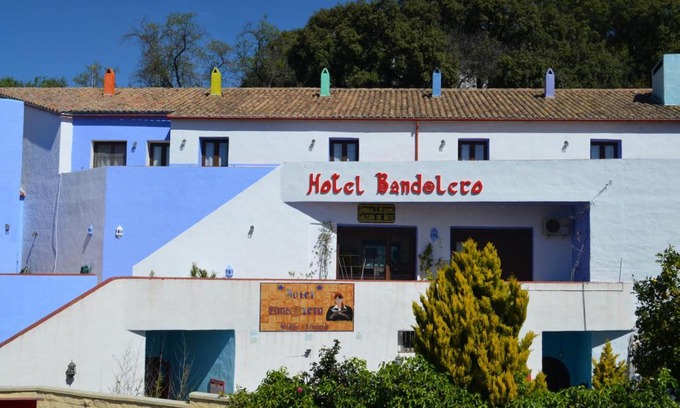 Juzcar Hotel | Hotel Restaurante Bandolero